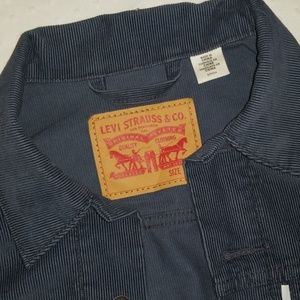 Corduroy Levi's trucker jacket shirt. Worn once.